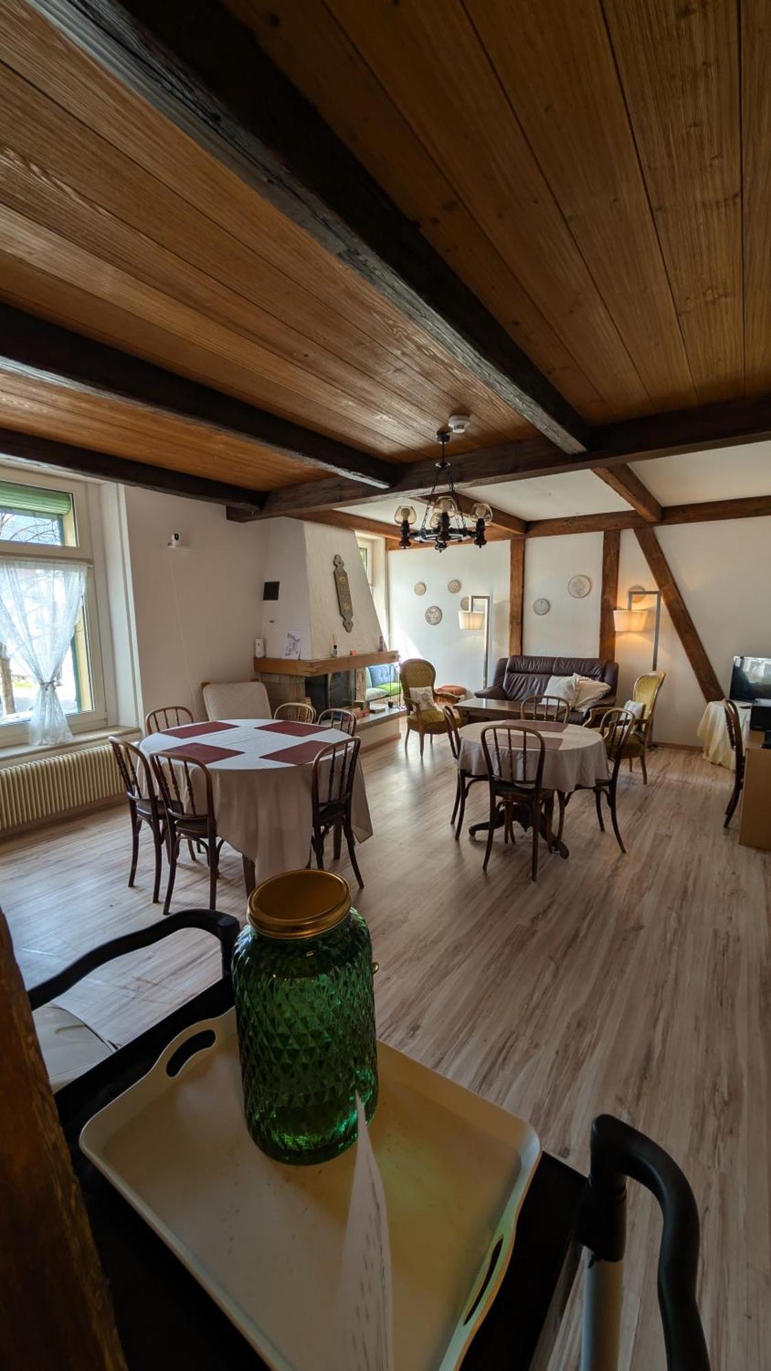 Hotel Harder Minerva Интерлакен Екстериор снимка
