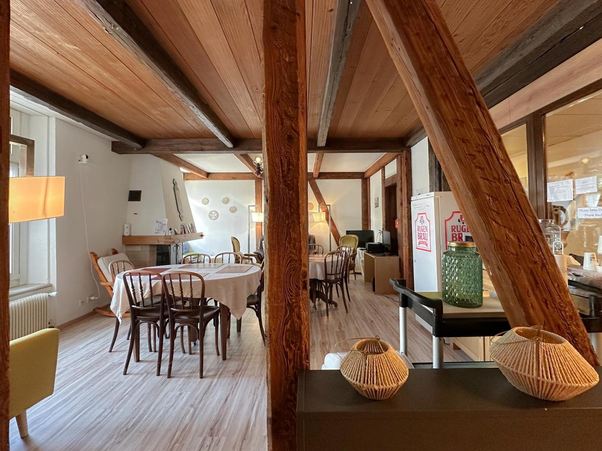 Hotel Harder Minerva Интерлакен Екстериор снимка
